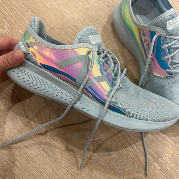 Iridescent New Balance  Fuelcore Running Trainer Grey Cyclone 8.5 Free People - Picture 4 of 6